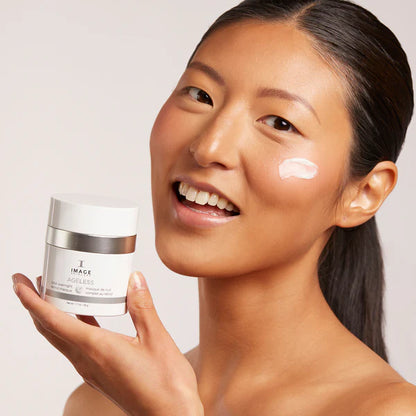 Ageless total overnight retinol masque
