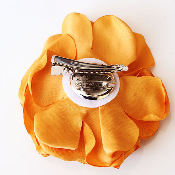 Decorative Fabric Flower Brooch Pin for Lapel & Headwear.