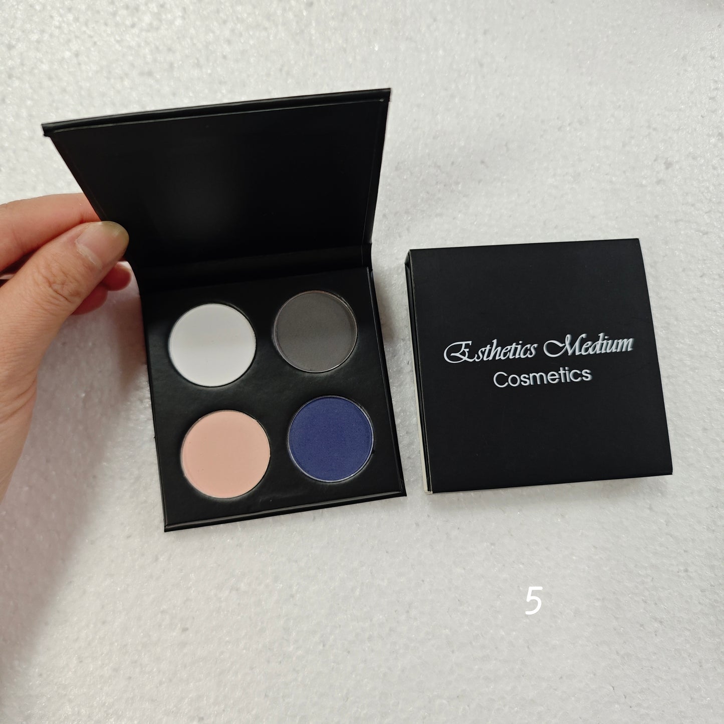 4 Color Matte/Shimmer Eyeshadow Palette